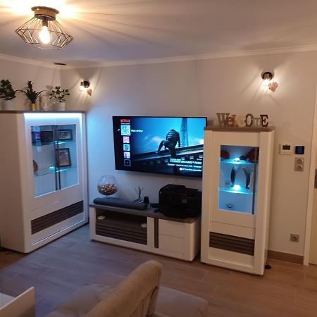 Chambre Privee/Climatisee+Tv /Petit Dejeuner Inclu/Tout Confort Nevers Esterno foto