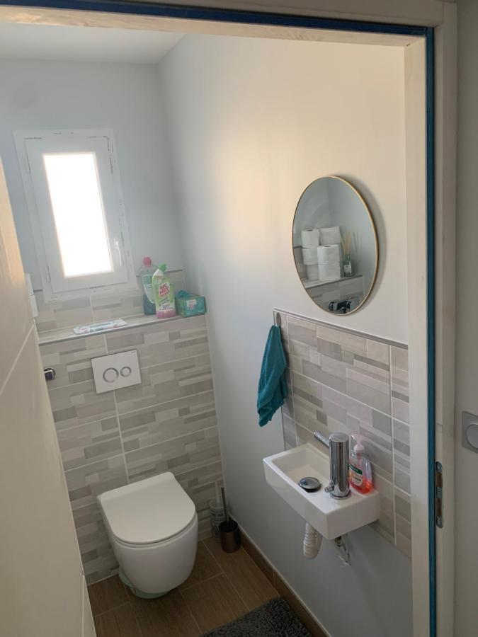 Chambre Privee/Climatisee+Tv /Petit Dejeuner Inclu/Tout Confort Nevers Esterno foto