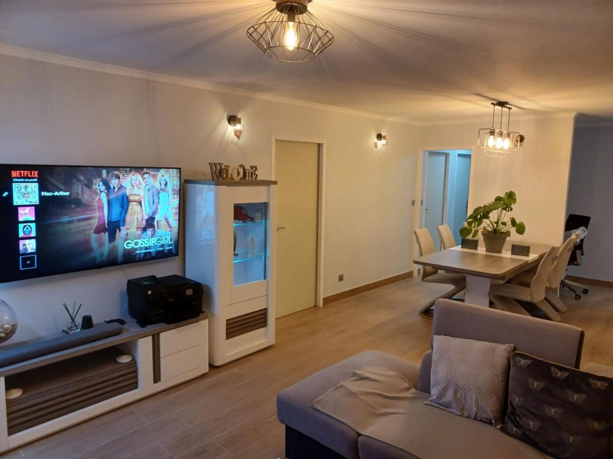 Chambre Privee/Climatisee+Tv /Petit Dejeuner Inclu/Tout Confort Nevers Esterno foto