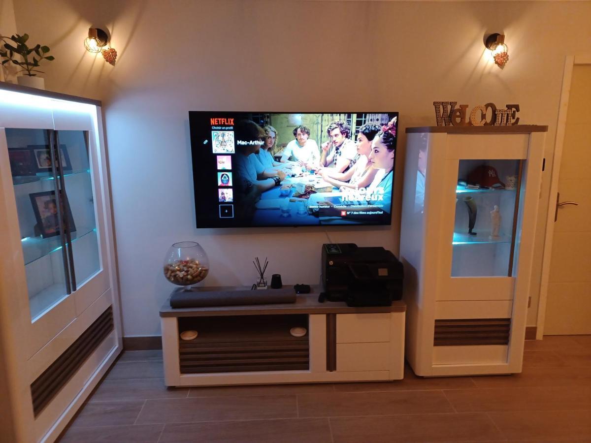 Chambre Privee/Climatisee+Tv /Petit Dejeuner Inclu/Tout Confort Nevers Esterno foto